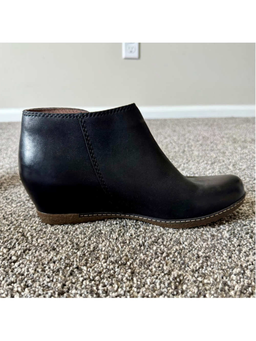 Women's Dansko Black Leather Leyla Booties Size 38/7.5 - Picture 6 of 11